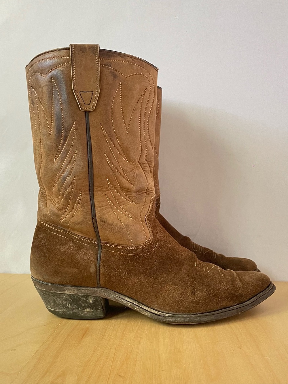 Vintage two-tone western cowboy boots | US 9.5